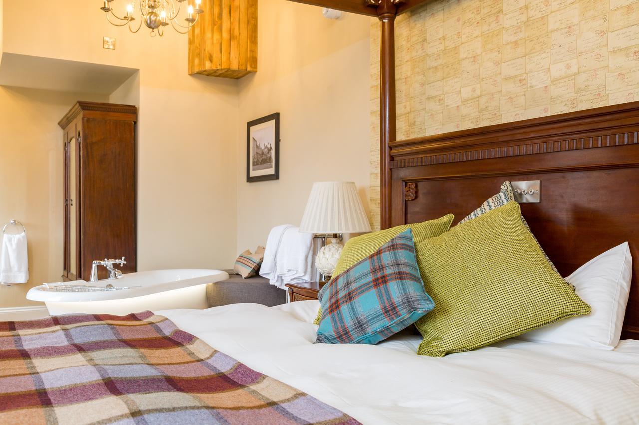 The Bull Hotel Olney Kültér fotó